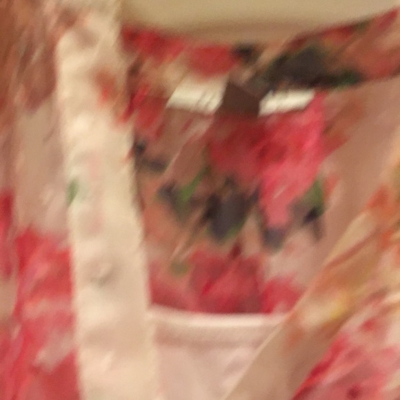 Floral blouse - Picture 3 of 3